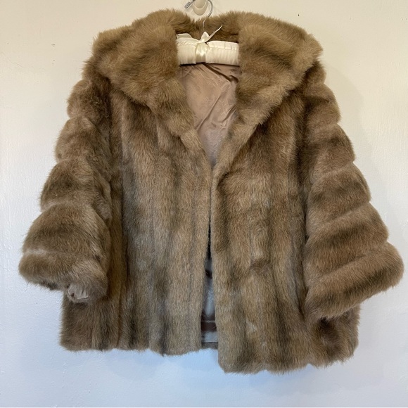 Jackets & Blazers - Vintage The Fashion Place by Sears Genuine Fur 100% Fur Pelt Jacket Shawl